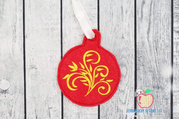 Review: Christmas Ball ITH Ornament for Craft Fairs