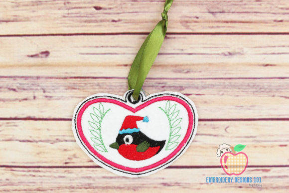 Review: Christmas Bird Wearing Cap Ornament