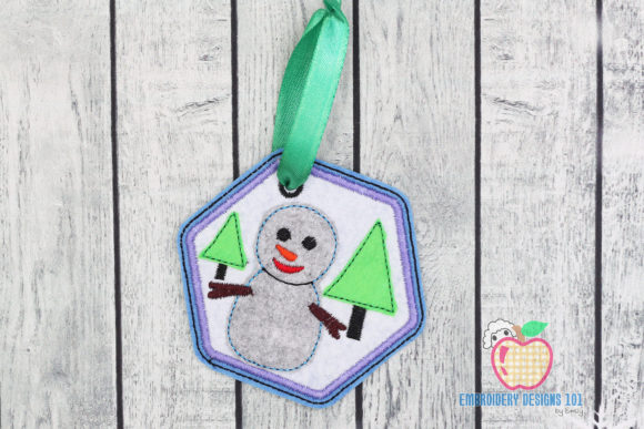 Review: Snowman and Christmas Trees Ornament Design